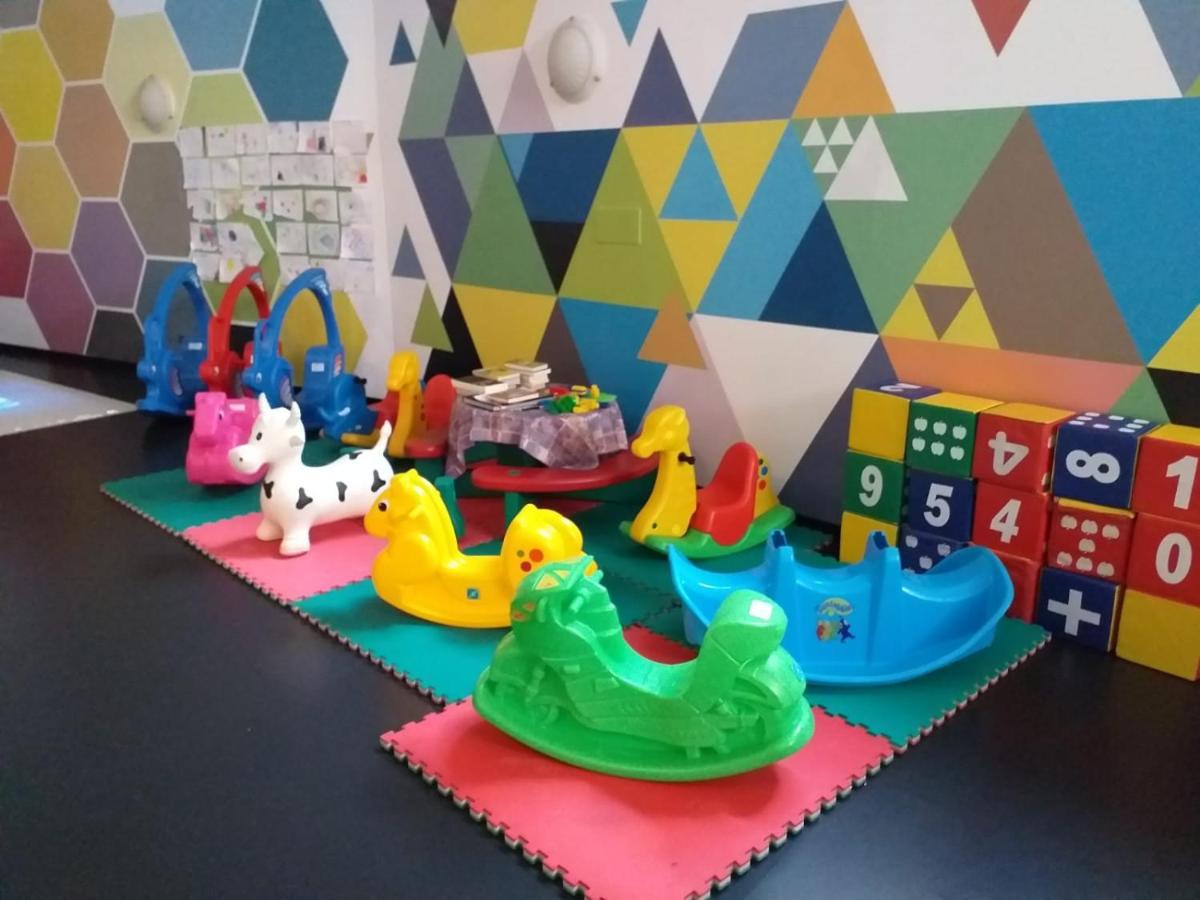 Hotel Diamant Park 캄피텔로디파사 외부 사진